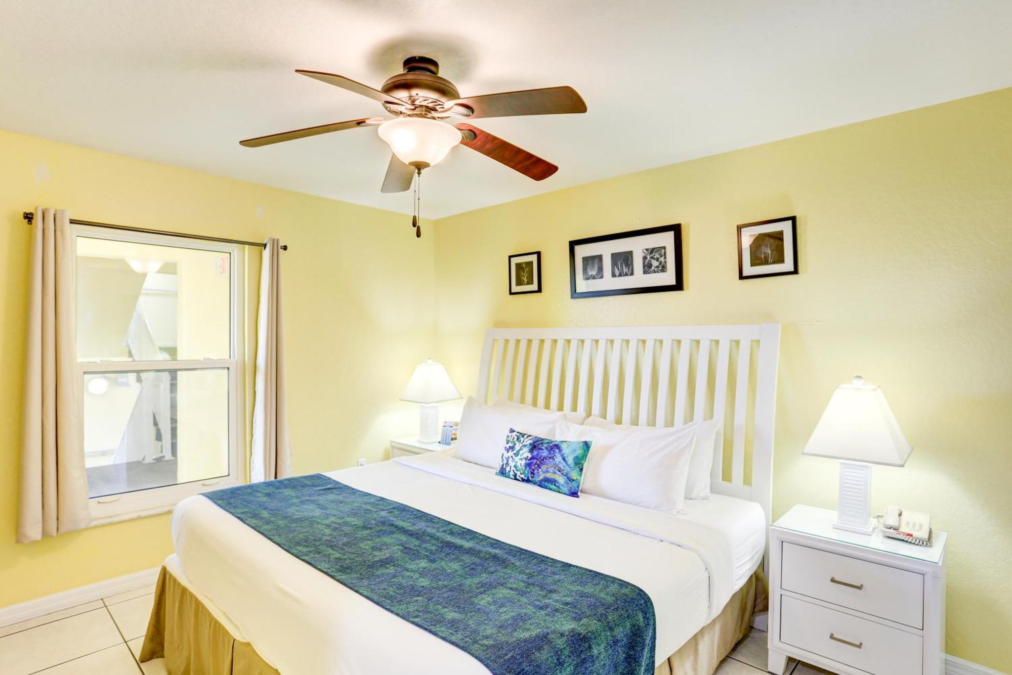 South Beach Condo Hotel By Travel Resort Services, Inc. St. Pete Beach Bagian luar foto
