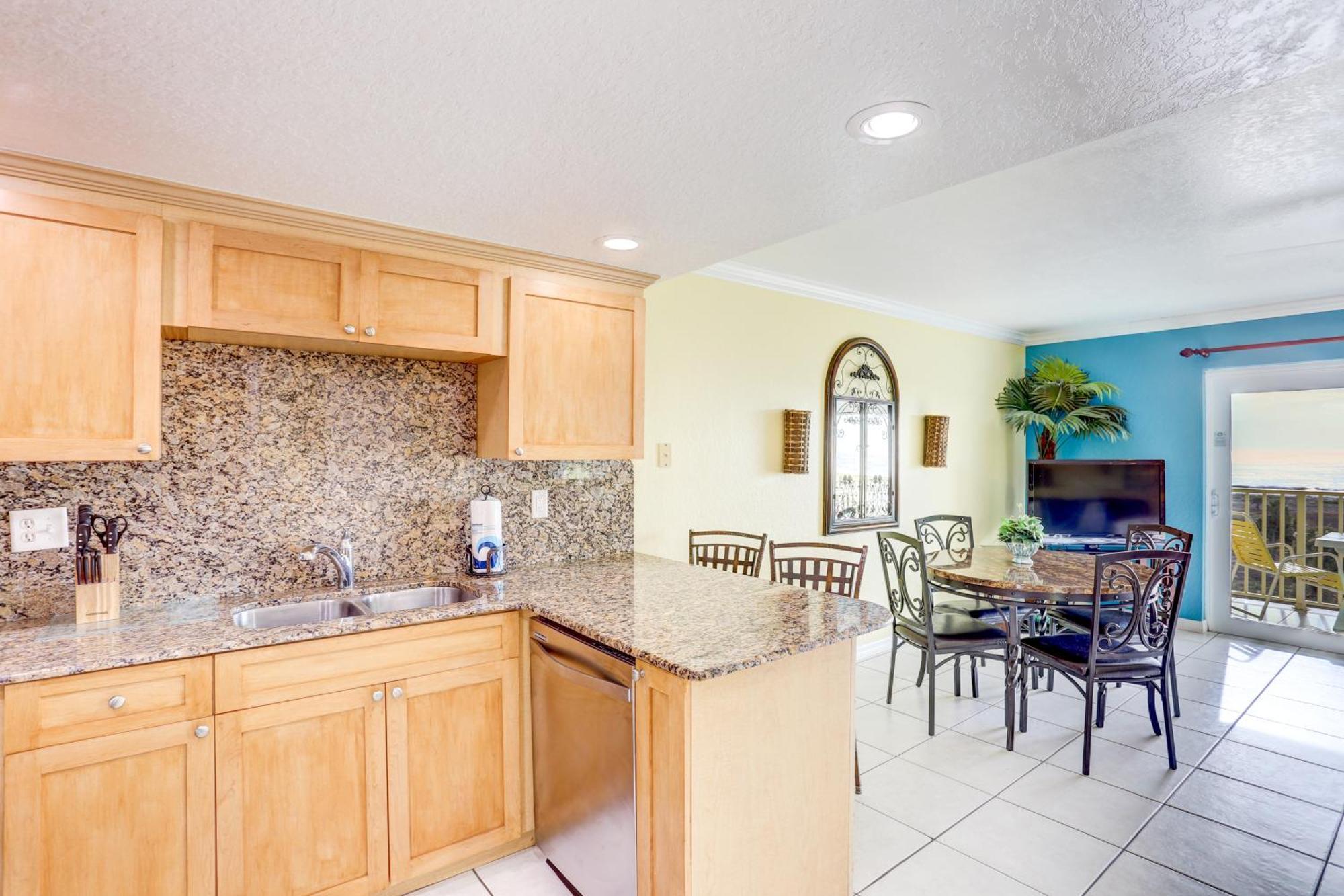 South Beach Condo Hotel By Travel Resort Services, Inc. St. Pete Beach Bagian luar foto
