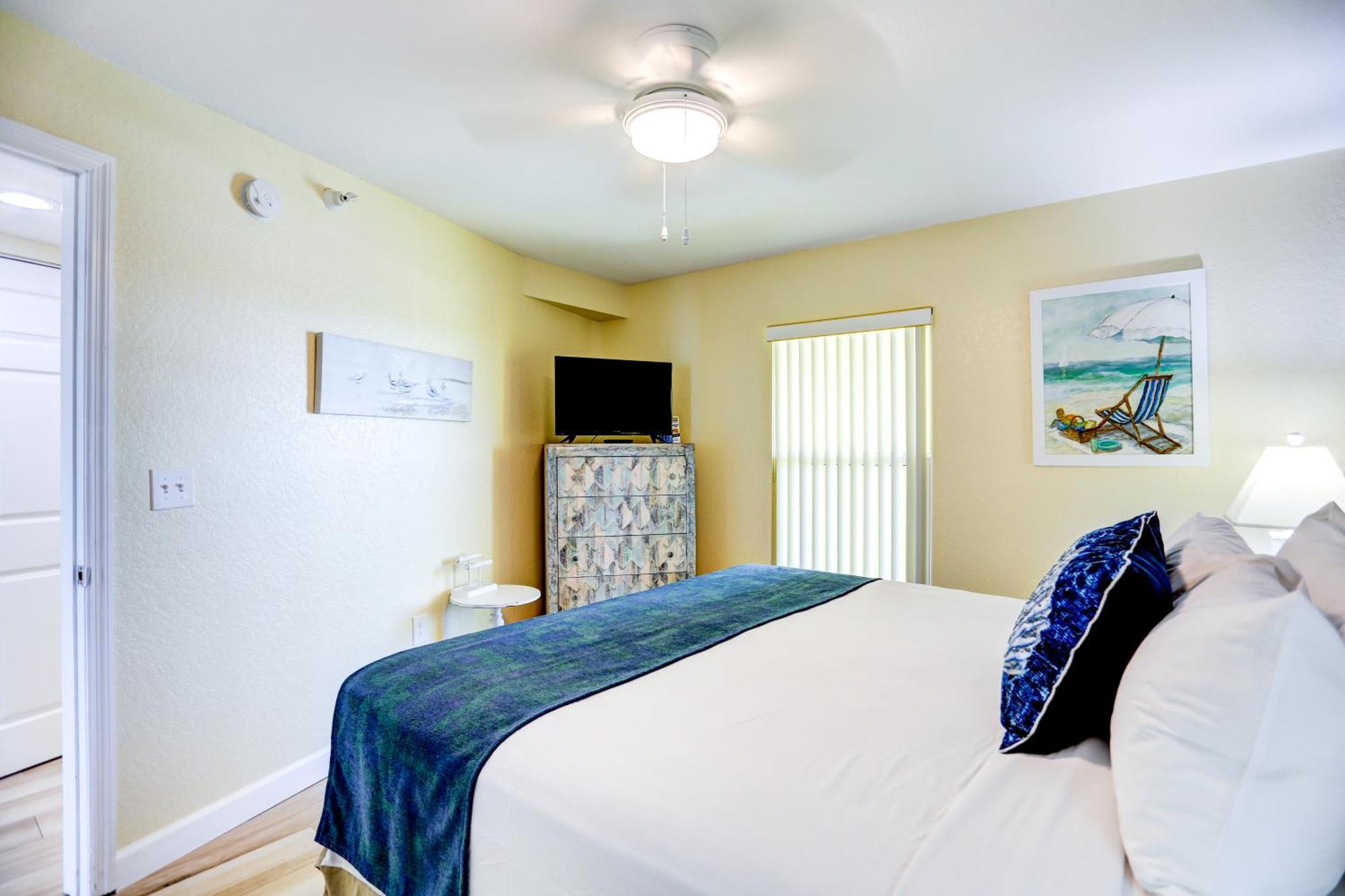 South Beach Condo Hotel By Travel Resort Services, Inc. St. Pete Beach Bagian luar foto