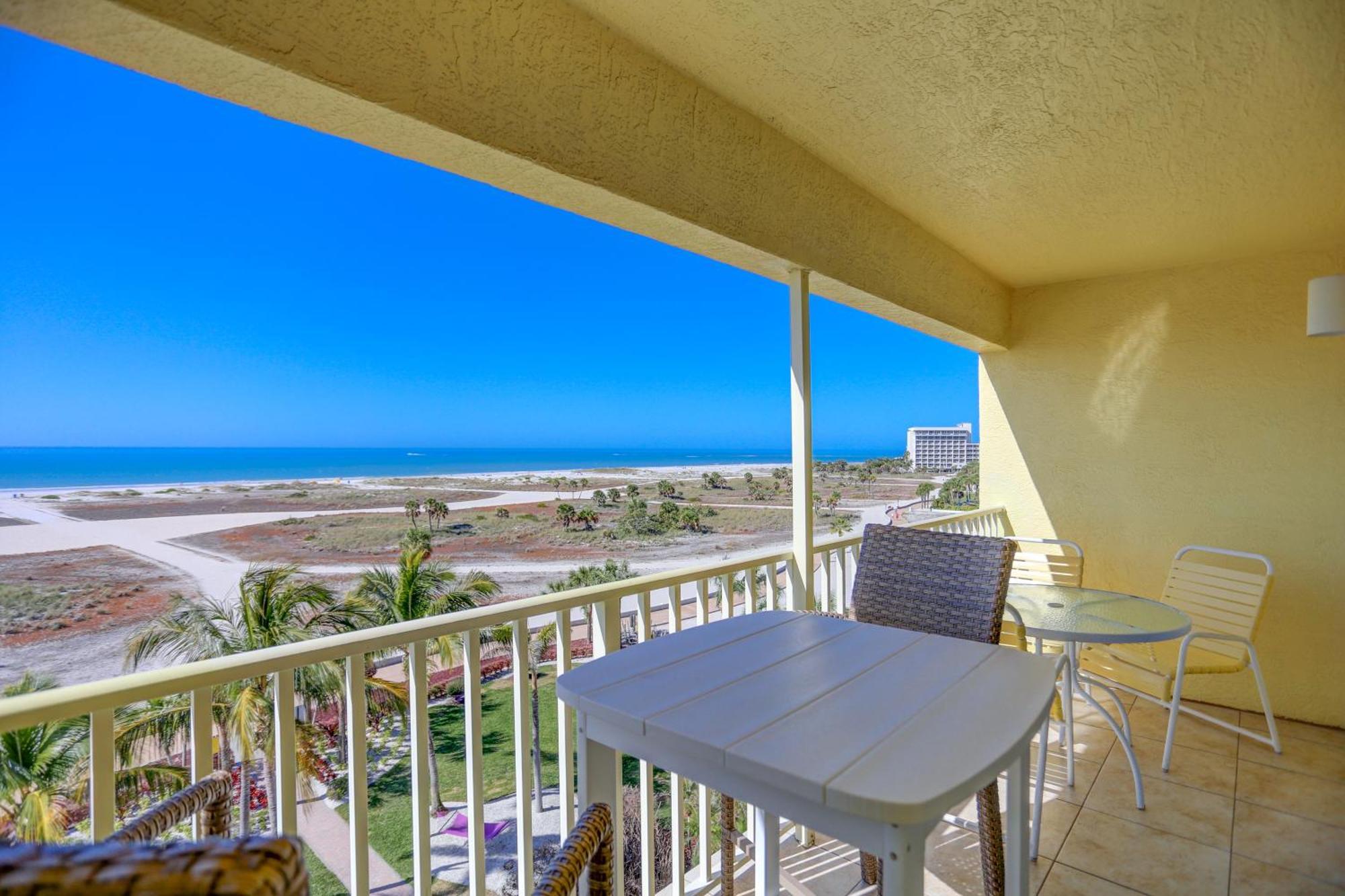 South Beach Condo Hotel By Travel Resort Services, Inc. St. Pete Beach Bagian luar foto