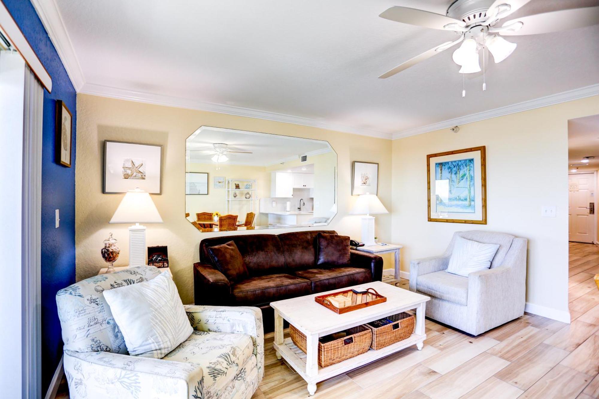 South Beach Condo Hotel By Travel Resort Services, Inc. St. Pete Beach Bagian luar foto