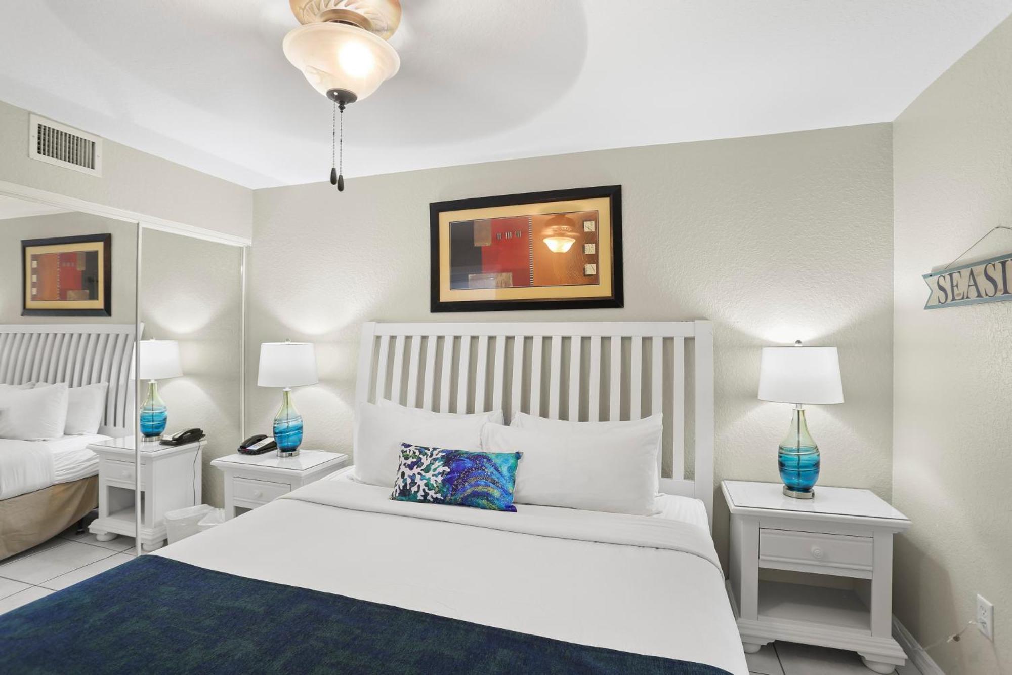 South Beach Condo Hotel By Travel Resort Services, Inc. St. Pete Beach Bagian luar foto