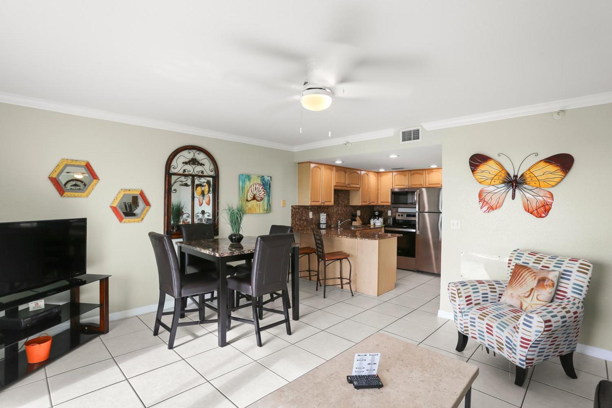 South Beach Condo Hotel By Travel Resort Services, Inc. St. Pete Beach Bagian luar foto
