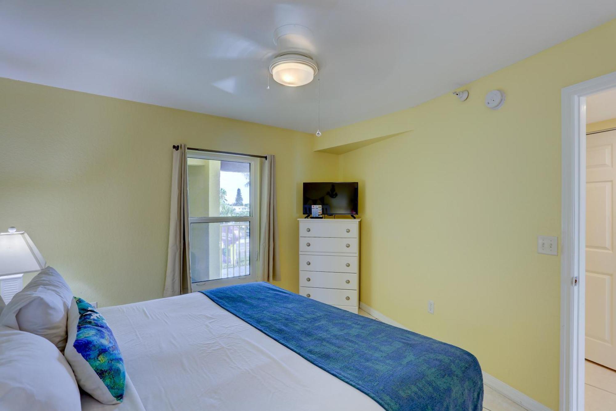 South Beach Condo Hotel By Travel Resort Services, Inc. St. Pete Beach Bagian luar foto