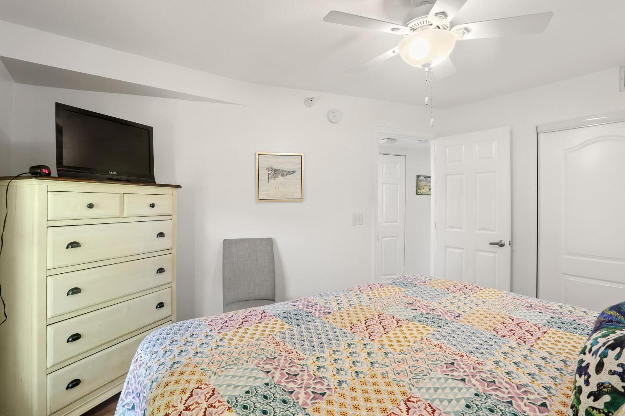 South Beach Condo Hotel By Travel Resort Services, Inc. St. Pete Beach Bagian luar foto